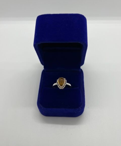 Anillo de Amber